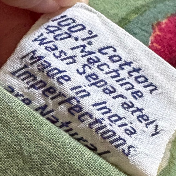 Coleur Nature Table Cloth 180 x 180 cms - Picture 5 of 5